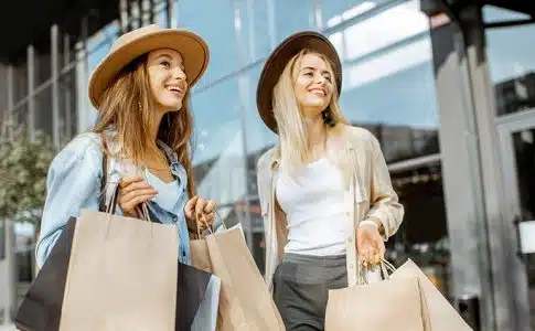 Les tendances mode du moment à shopper absolument