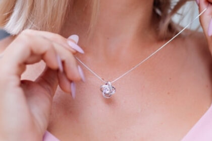 Colliers de diamant : élégance et savoir-faire intemporel !