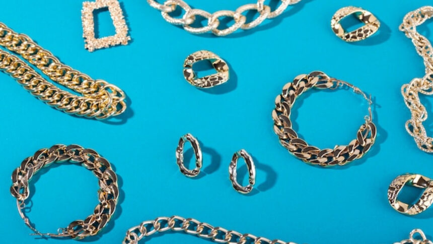 Porter des bijoux vintage : élégance et originalité garanties !